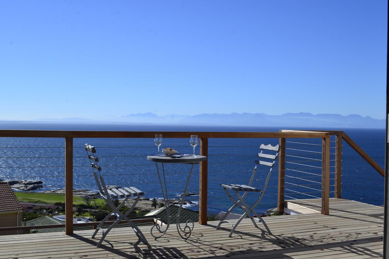 Oceans Drift (Adults Only) Hotel Cape Town Exterior photo